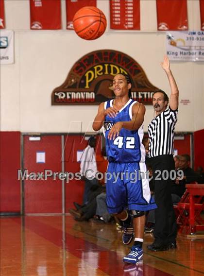 Thumbnail 2 in Palisades vs. Poly (Pacific Shores Tournament) photogallery.