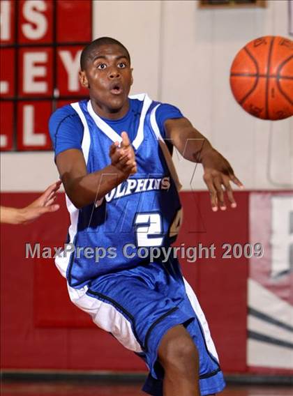 Thumbnail 3 in Palisades vs. Poly (Pacific Shores Tournament) photogallery.