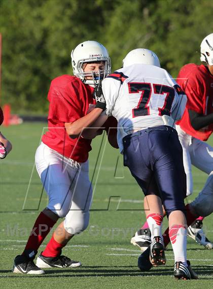 Thumbnail 1 in Boyd Red vs Clark photogallery.