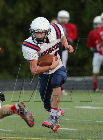 Thumbnail 3 in Boyd Red vs Clark photogallery.