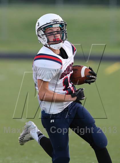 Thumbnail 2 in Boyd Red vs Clark photogallery.