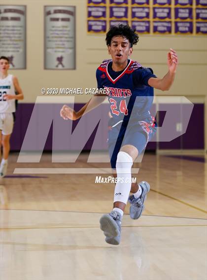 Thumbnail 3 in Christian vs. Aliso Niguel (Torrey Pines Holiday Classic) photogallery.