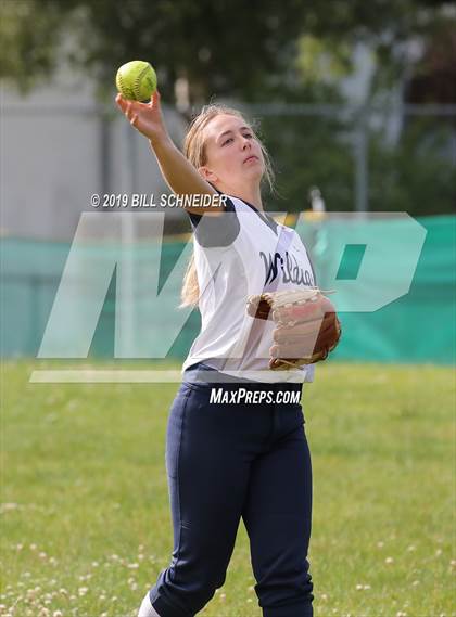 Thumbnail 2 in Terra Linda @ Marin Catholic (CIF NCS D3 Quarterfinal) photogallery.