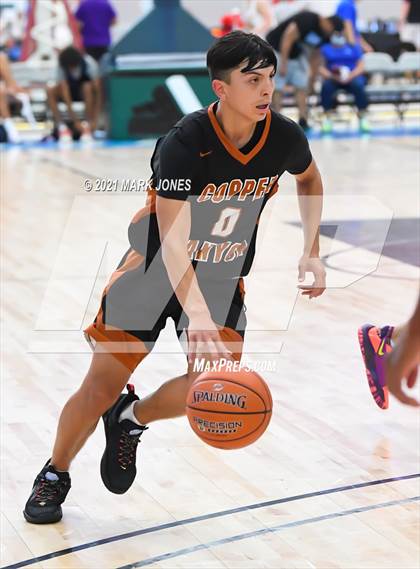 Thumbnail 2 in Phoenix Country Day vs. Copper Canyon - Section 7 Basketball Tournament photogallery.