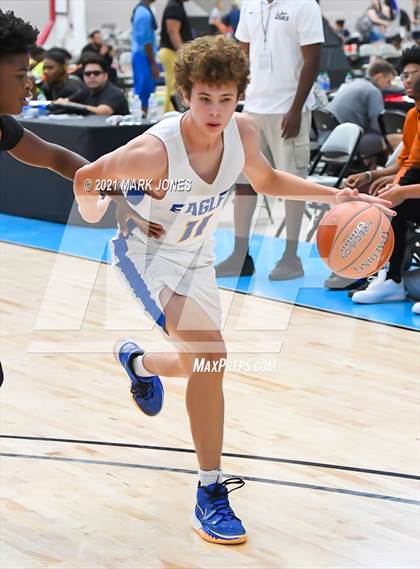 Thumbnail 1 in Phoenix Country Day vs. Copper Canyon - Section 7 Basketball Tournament photogallery.