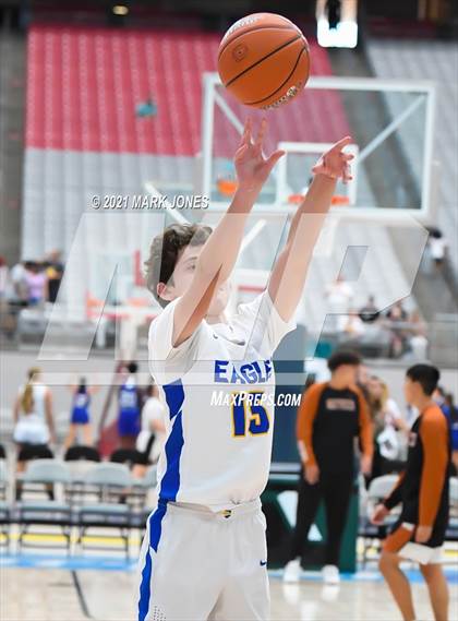 Thumbnail 3 in Phoenix Country Day vs. Copper Canyon - Section 7 Basketball Tournament photogallery.