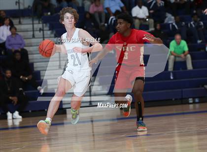 Thumbnail 2 in Greater Atlanta Christian vs Oceanside Collegiate Academy (Rotary Roundball Classic) photogallery.