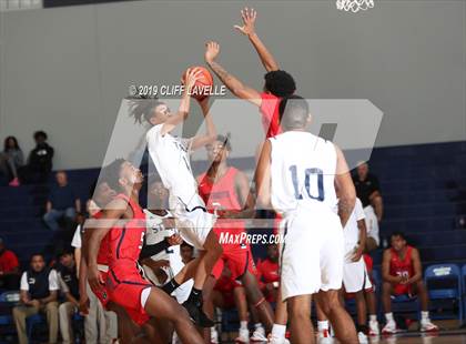 Thumbnail 1 in Greater Atlanta Christian vs Oceanside Collegiate Academy (Rotary Roundball Classic) photogallery.