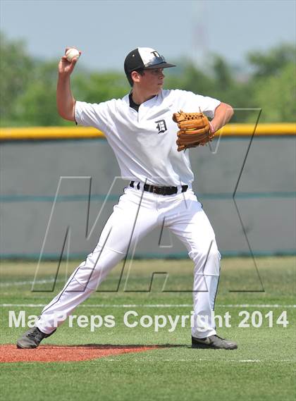 Thumbnail 3 in Dawson vs. Dodd City (UIL 1A Region 2 Area Playoff) photogallery.