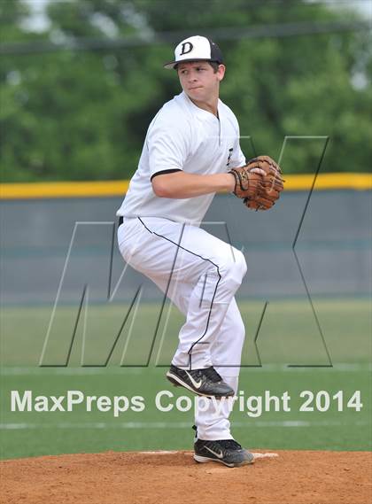 Thumbnail 3 in Dawson vs. Dodd City (UIL 1A Region 2 Area Playoff) photogallery.