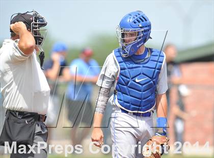 Thumbnail 3 in Dawson vs. Dodd City (UIL 1A Region 2 Area Playoff) photogallery.