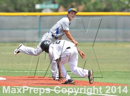 Thumbnail 3 in Dawson vs. Dodd City (UIL 1A Region 2 Area Playoff) photogallery.