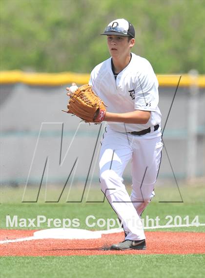 Thumbnail 1 in Dawson vs. Dodd City (UIL 1A Region 2 Area Playoff) photogallery.