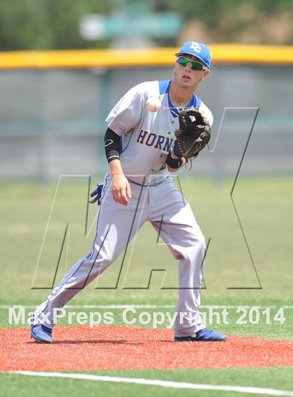 Thumbnail 3 in Dawson vs. Dodd City (UIL 1A Region 2 Area Playoff) photogallery.