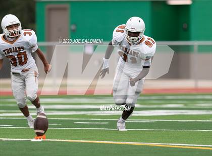 Thumbnail 2 in Jones @ Pleasanton photogallery.