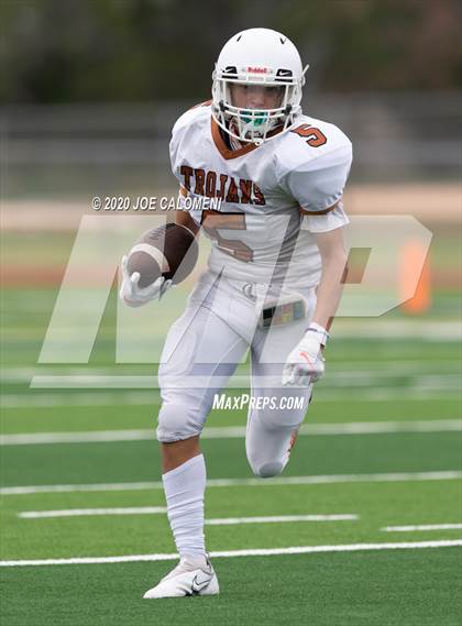 Thumbnail 1 in Jones @ Pleasanton photogallery.