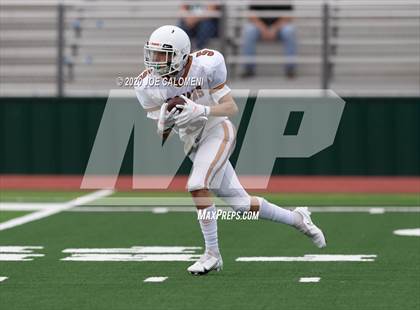 Thumbnail 3 in Jones @ Pleasanton photogallery.
