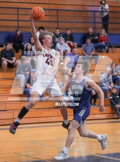 Thumbnail 2 in Willow Canyon vs. Liberty (Hoopsgiving Tournament) photogallery.