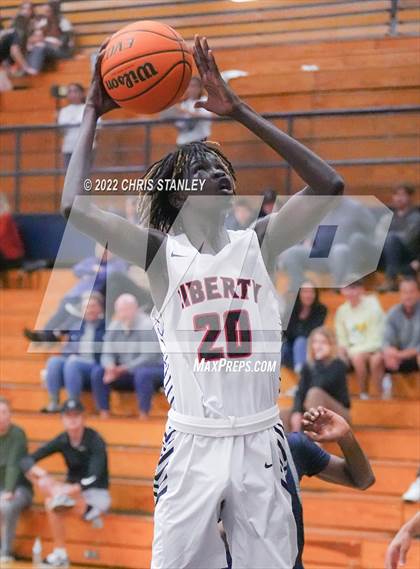 Thumbnail 1 in Willow Canyon vs. Liberty (Hoopsgiving Tournament) photogallery.