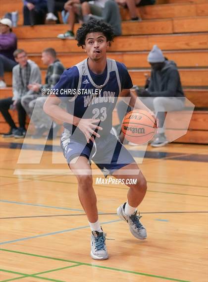 Thumbnail 2 in Willow Canyon vs. Liberty (Hoopsgiving Tournament) photogallery.