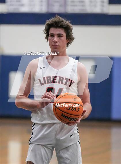 Thumbnail 3 in Willow Canyon vs. Liberty (Hoopsgiving Tournament) photogallery.