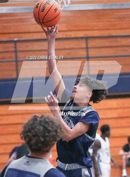 Thumbnail 3 in Willow Canyon vs. Liberty (Hoopsgiving Tournament) photogallery.