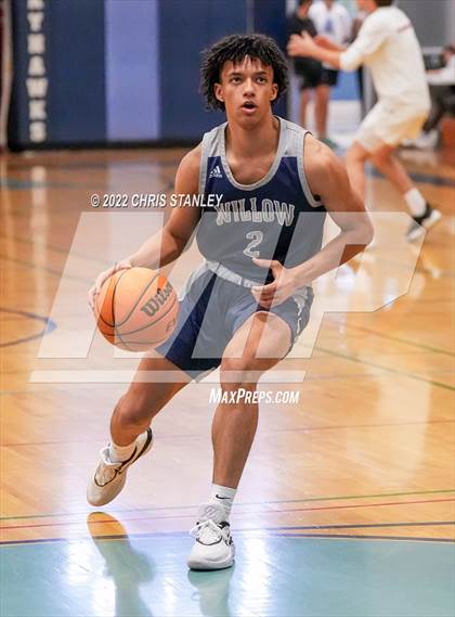 Thumbnail 2 in Willow Canyon vs. Liberty (Hoopsgiving Tournament) photogallery.