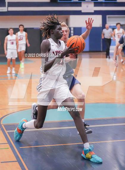 Thumbnail 3 in Willow Canyon vs. Liberty (Hoopsgiving Tournament) photogallery.