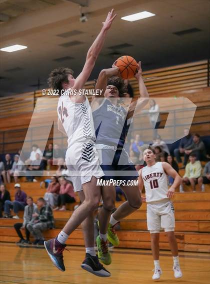 Thumbnail 2 in Willow Canyon vs. Liberty (Hoopsgiving Tournament) photogallery.