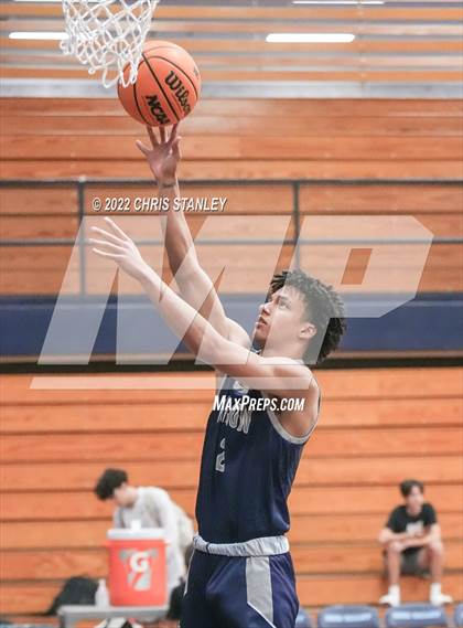 Thumbnail 2 in Willow Canyon vs. Liberty (Hoopsgiving Tournament) photogallery.