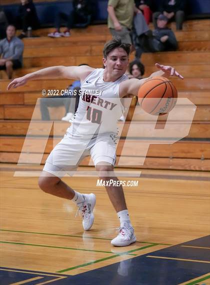 Thumbnail 2 in Willow Canyon vs. Liberty (Hoopsgiving Tournament) photogallery.