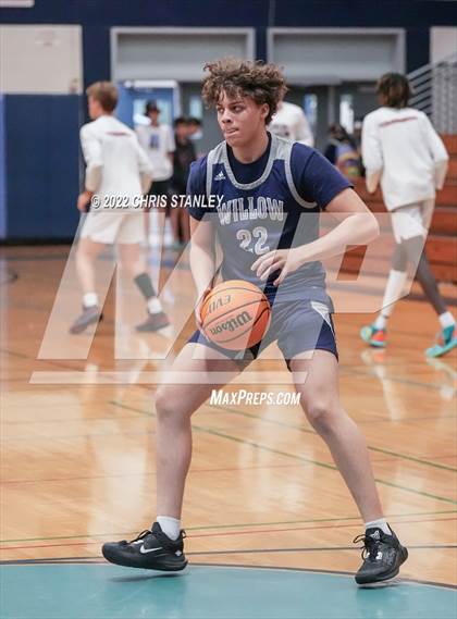 Thumbnail 3 in Willow Canyon vs. Liberty (Hoopsgiving Tournament) photogallery.