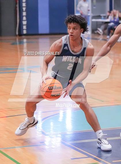 Thumbnail 2 in Willow Canyon vs. Liberty (Hoopsgiving Tournament) photogallery.