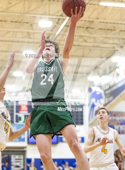 Thumbnail 3 in Bishop Brossart @ Newport Central Catholic photogallery.