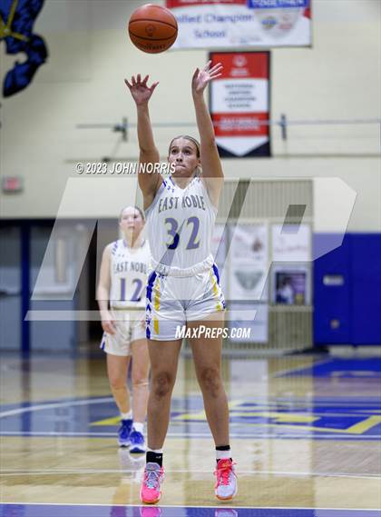 Thumbnail 1 in New Haven @ East Noble photogallery.