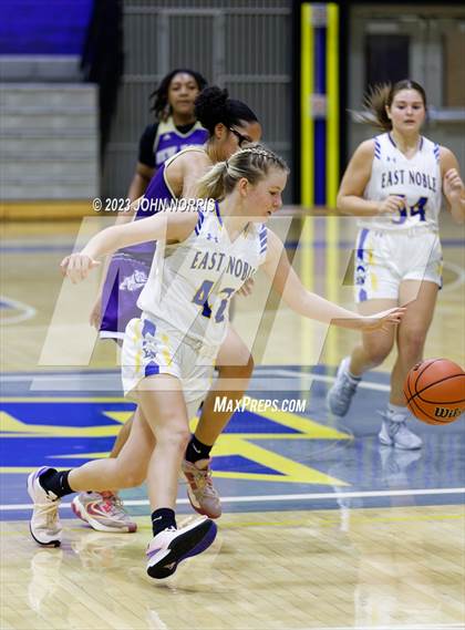Thumbnail 2 in New Haven @ East Noble photogallery.