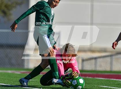 Thumbnail 3 in Ellison vs. Marble Falls (Dripping Springs Invitational) photogallery.