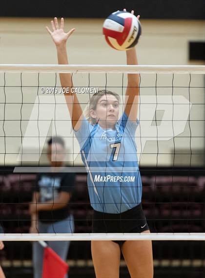 Thumbnail 3 in Fulshear vs Harlan (NEISD Volleyball Tournament) photogallery.