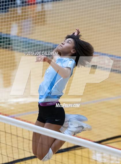Thumbnail 1 in Fulshear vs Harlan (NEISD Volleyball Tournament) photogallery.