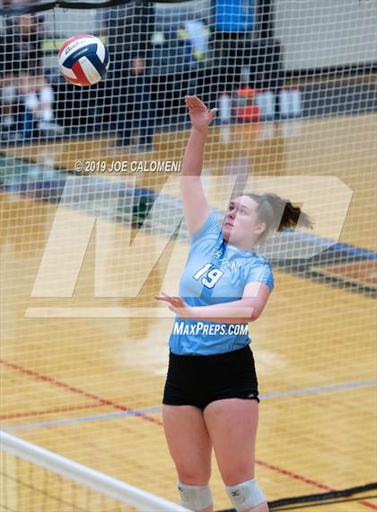 Thumbnail 2 in Fulshear vs Harlan (NEISD Volleyball Tournament) photogallery.