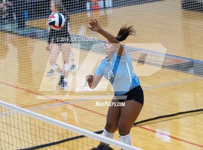 Thumbnail 2 in Fulshear vs Harlan (NEISD Volleyball Tournament) photogallery.