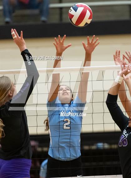 Thumbnail 2 in Fulshear vs Harlan (NEISD Volleyball Tournament) photogallery.