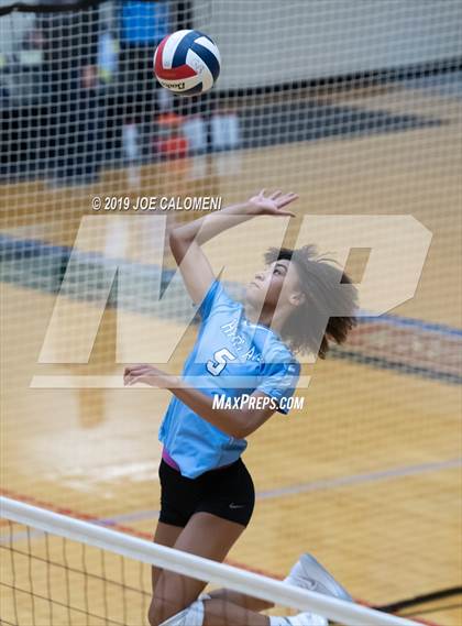 Thumbnail 2 in Fulshear vs Harlan (NEISD Volleyball Tournament) photogallery.