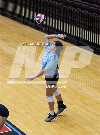 Thumbnail 3 in Fulshear vs Harlan (NEISD Volleyball Tournament) photogallery.