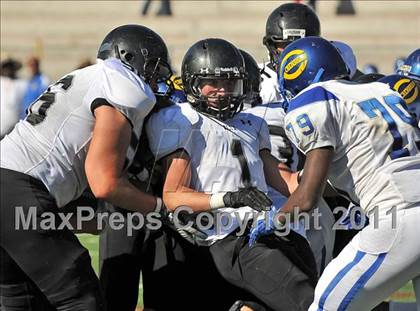 Thumbnail 3 in Alta vs. Crenshaw (Mission Viejo Football Classic) photogallery.