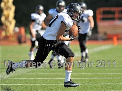 Thumbnail 2 in Alta vs. Crenshaw (Mission Viejo Football Classic) photogallery.