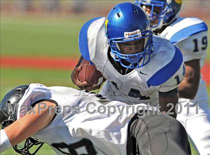 Thumbnail 2 in Alta vs. Crenshaw (Mission Viejo Football Classic) photogallery.
