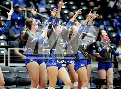 Thumbnail 2 in Decatur v. Wimberley (UIL 4A Final) photogallery.