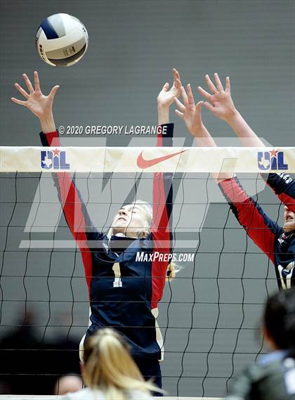 Thumbnail 3 in Decatur v. Wimberley (UIL 4A Final) photogallery.