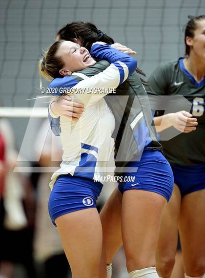 Thumbnail 1 in Decatur v. Wimberley (UIL 4A Final) photogallery.